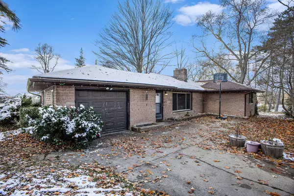 Eaton Rapids, MI 48827,5710 Houston Road