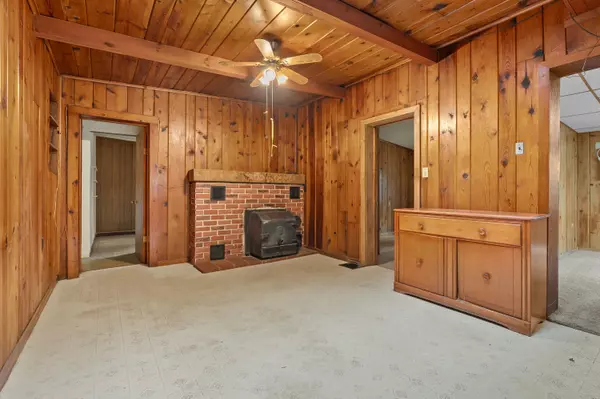 Augusta, MI 49012,6283 W Sherman Lake Drive