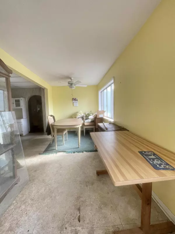 Parma, MI 49269,1864 Chapel Road