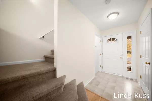 Kentwood, MI 49512,3765 Old Elm SE Drive #11