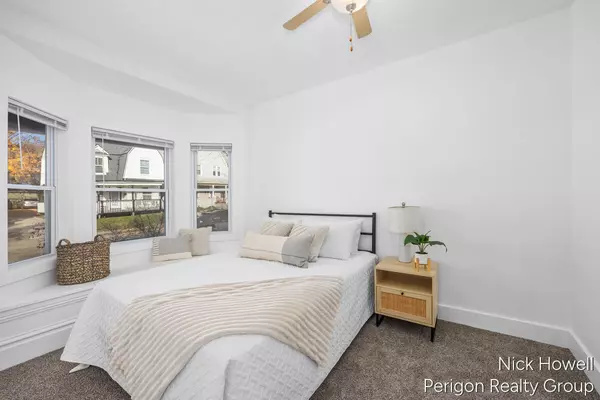 Grand Rapids, MI 49506,806 Baldwin SE Street