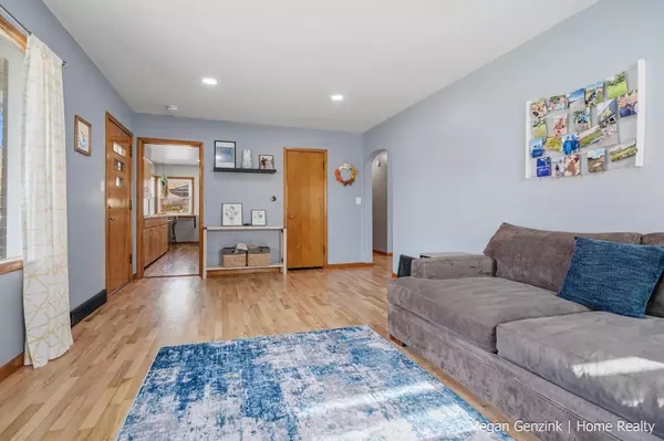 Holland, MI 49423,215 Calvin Avenue