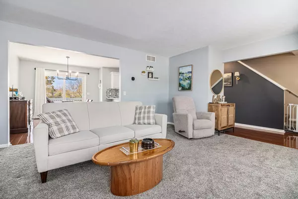 Grand Rapids, MI 49548,418 Summer SE Circle