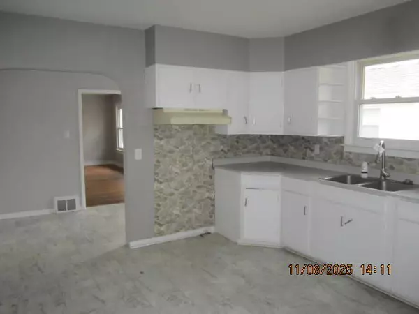 Jackson, MI 49203,204 Meyers Avenue