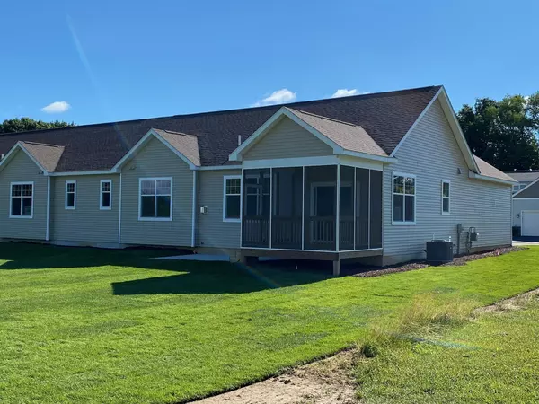 Whitmore Lake, MI 48189,5696 Trail Side Lane #3