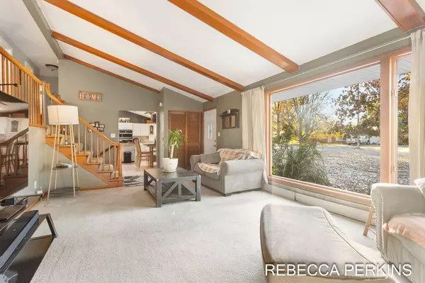 Holland, MI 49424,14705 Valley View Avenue