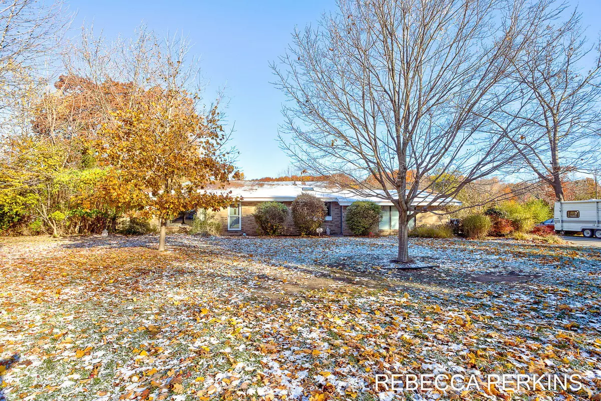 Holland, MI 49424,14705 Valley View Avenue