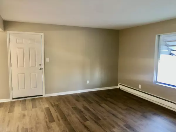 Detroit, MI 48219,17161 Redford Street #114