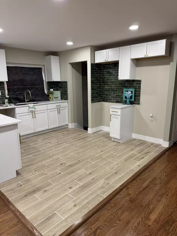 Detroit, MI 48235,16540 Marlowe Street