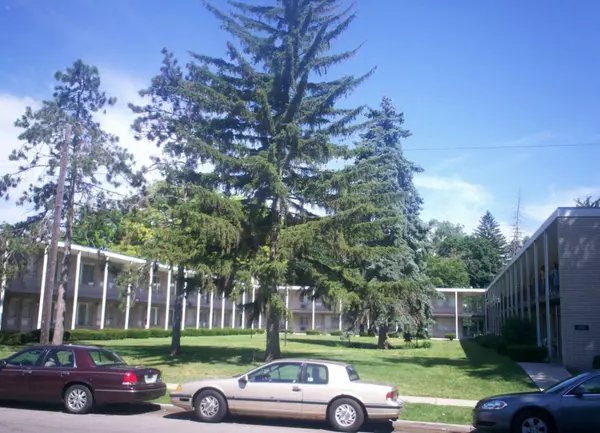 Detroit, MI 48219,17161 Redford Street #108