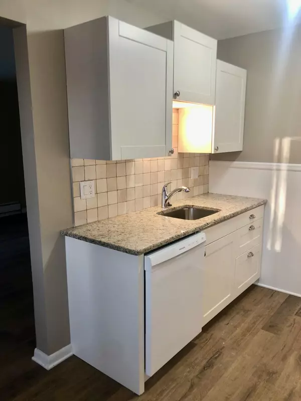 Detroit, MI 48219,17161 Redford Street #108