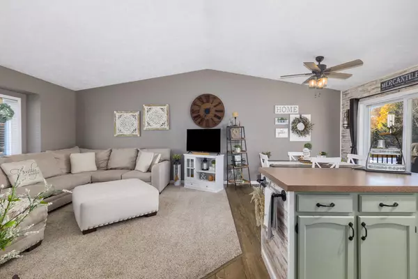 Wyoming, MI 49519,5275 Pinnacle SW Drive