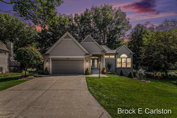 Norton Shores, MI 49441,1985 Forest Glen Court