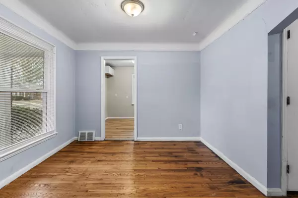 Detroit, MI 48235,19412 Sussex Street