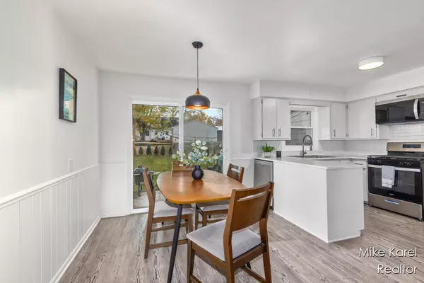 Grand Rapids, MI 49506,1918 Woodlawn SE Avenue