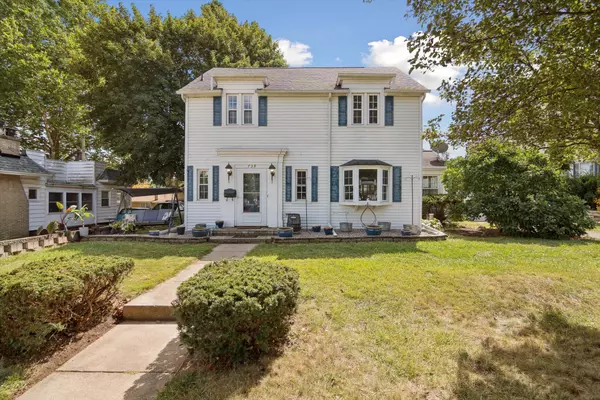 739 Beverly Park Place, Jackson, MI 49203