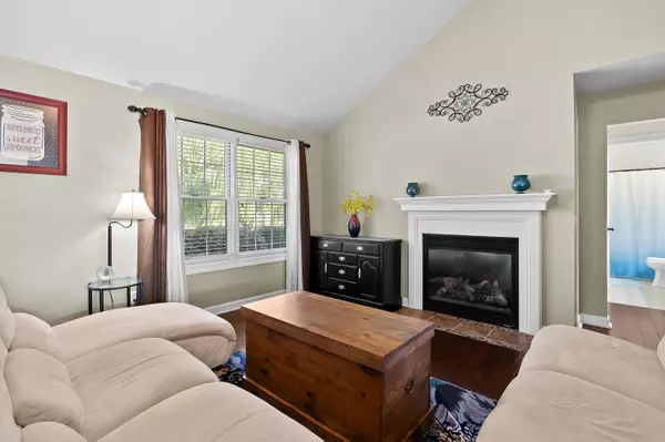 Mattawan, MI 49071,24359 Vargas