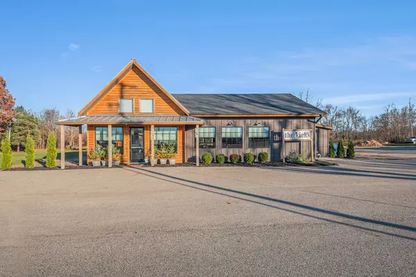 14620 Lincoln Lake NE Avenue, Gowen, MI 49326