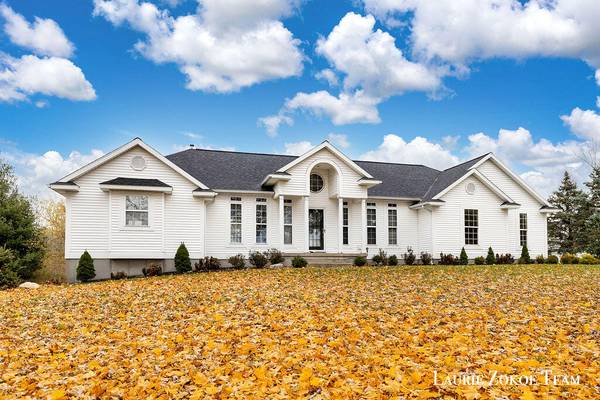 14760 32nd Avenue, Marne, MI 49435