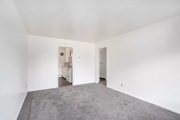 Kalamazoo, MI 49004,104 Espanola Avenue #Apt 3