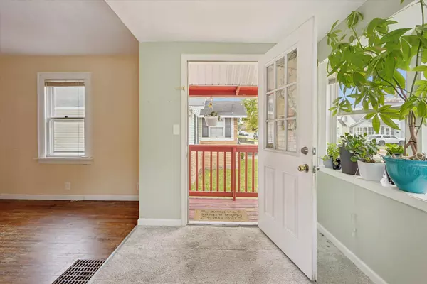 Wyoming, MI 49509,1658 Federal SW Avenue