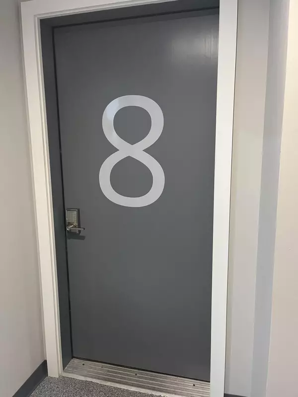 Ludington, MI 49431,1009 Conrad Industrial Drive #8