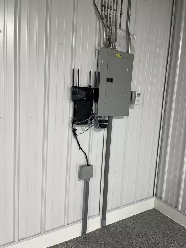 Ludington, MI 49431,1009 Conrad Industrial Drive #10