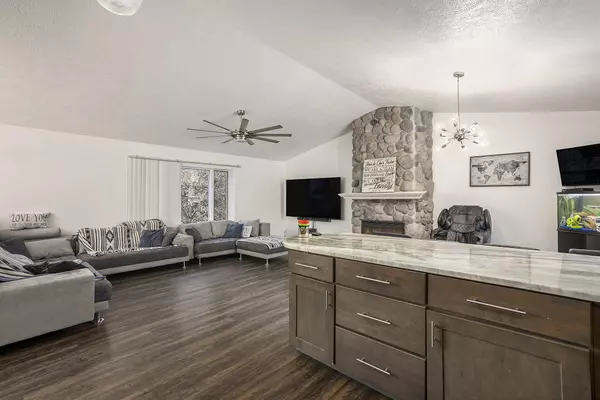 Muskegon, MI 49442,566 S Dangl Road