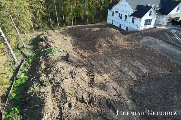 Kentwood, MI 49546,V/L 2124 Engleside SE Avenue