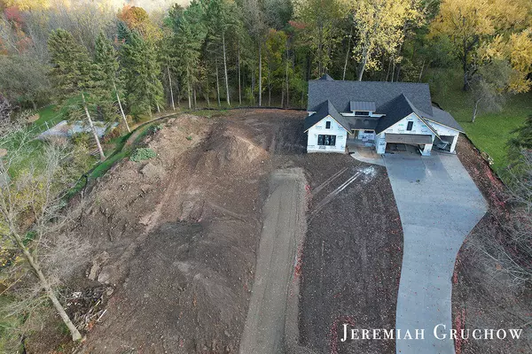 V/L 2124 Engleside SE Avenue, Kentwood, MI 49546