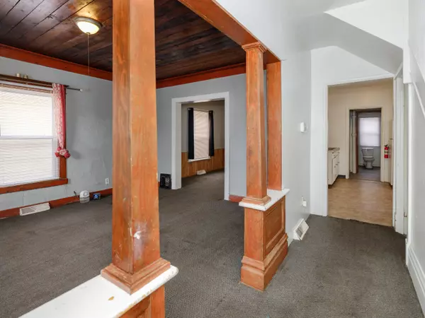 Kalamazoo, MI 49001,1721 Egleston Avenue