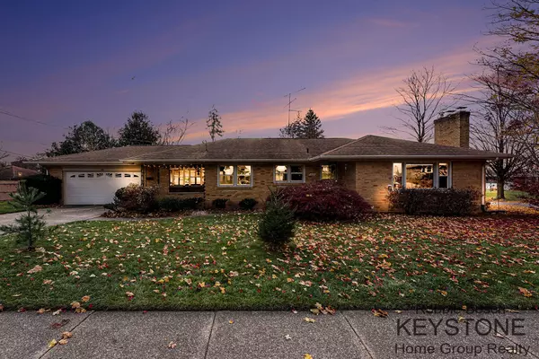 Grand Rapids, MI 49505,1444 Sweet NE Street