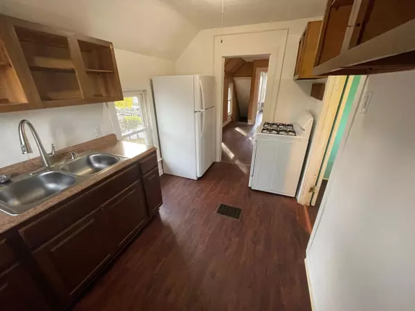 Grand Rapids, MI 49503,429 Shirley NE Street