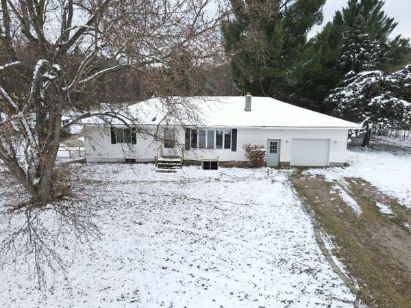 590 129th Avenue, Shelbyville, MI 49344