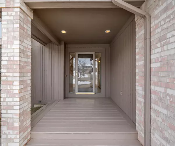 Ann Arbor, MI 48103,3232 Bellflower Court