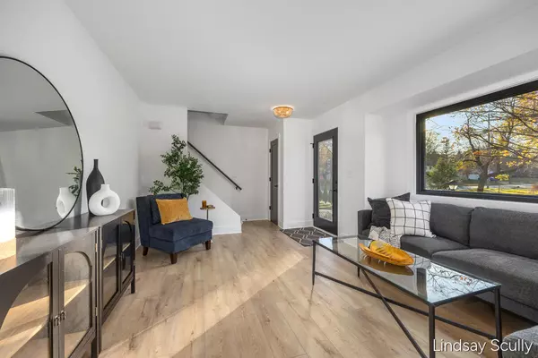 Grand Rapids, MI 49506,1560 Eastlawn SE Road