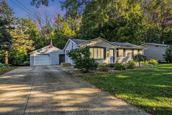 5241 E S Avenue, Vicksburg, MI 49097