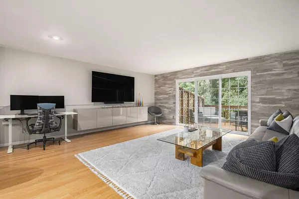 Byron Center, MI 49315,752 Stevenspoint SE