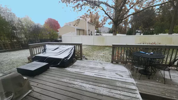 West Bloomfield, MI 48324,5145 Greer Road