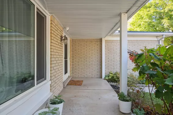 Canton, MI 48187,43009 Arlington Road