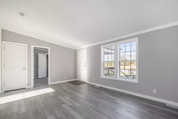 Edwardsburg, MI 49112,69330 Elkhart Road