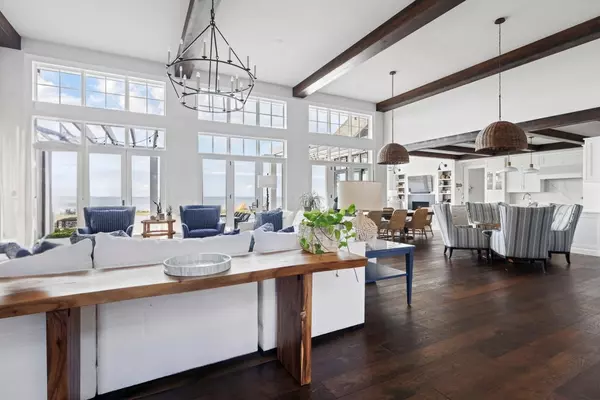 New Buffalo, MI 49117,11791 Marquette Drive