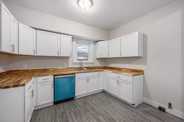 Kalamazoo, MI 49048,1607 E Michigan Avenue