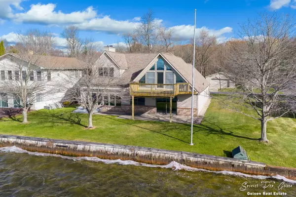 Orleans, MI 48865,8591 Hidden Trail