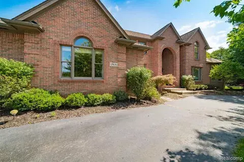 1591 Eagle Trail, Oxford, MI 48371