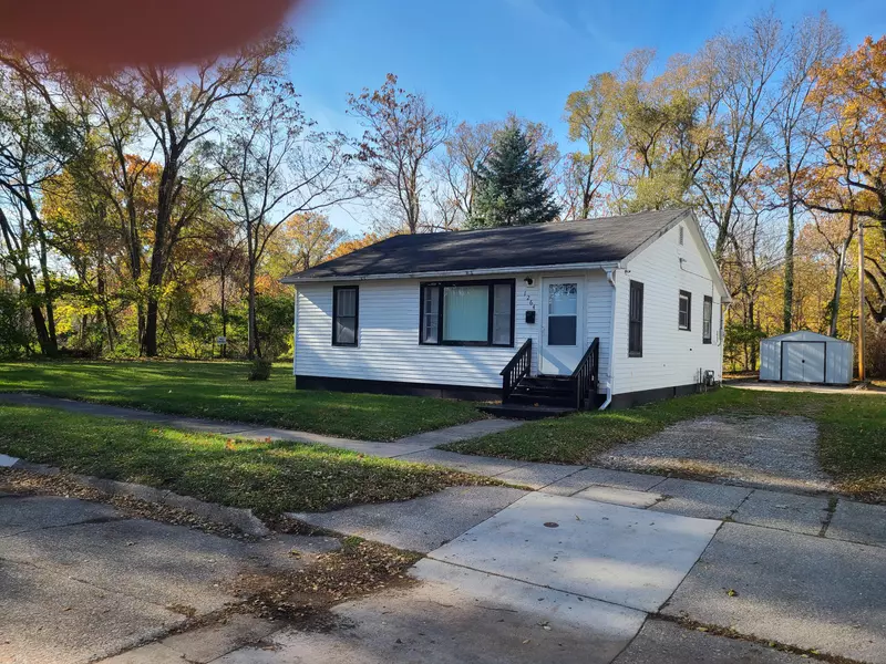 1264 Pavone Street, Benton Harbor, MI 49022