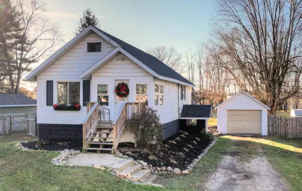 407 Selby Street, Hopkins, MI 49328