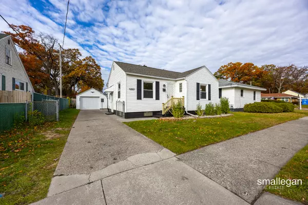 2545 Glenside Boulevard, Muskegon, MI 49441