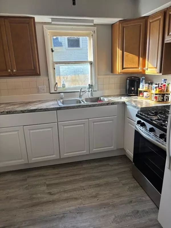 Grand Rapids, MI 49507,1008 Adams SE Street