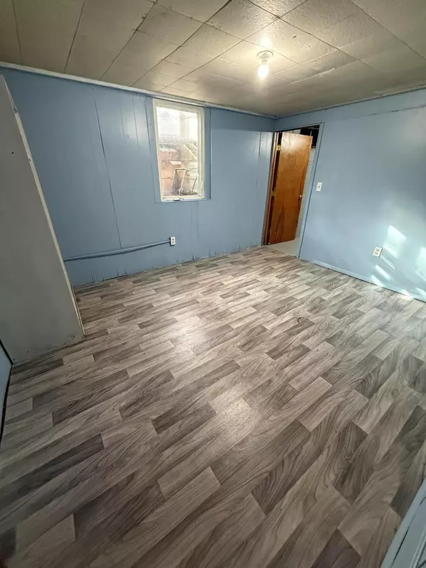 Muskegon, MI 49444,2156 Austin Street